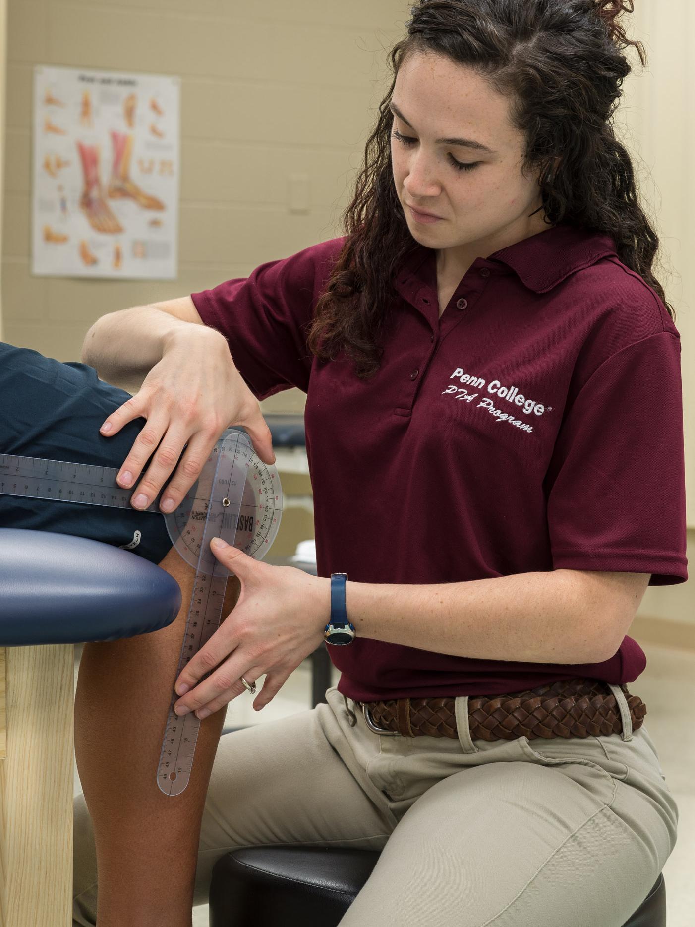 A student in the Penn College Physical Therapist assistant degree program