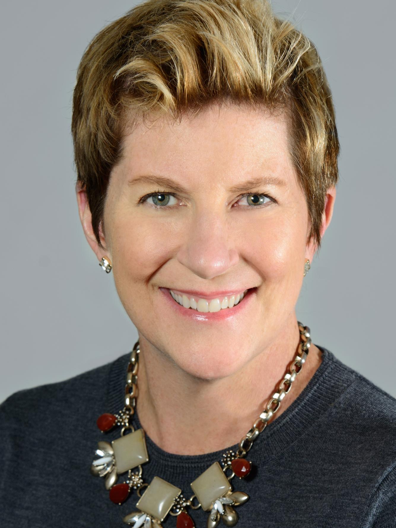 Tracy Powell head shot