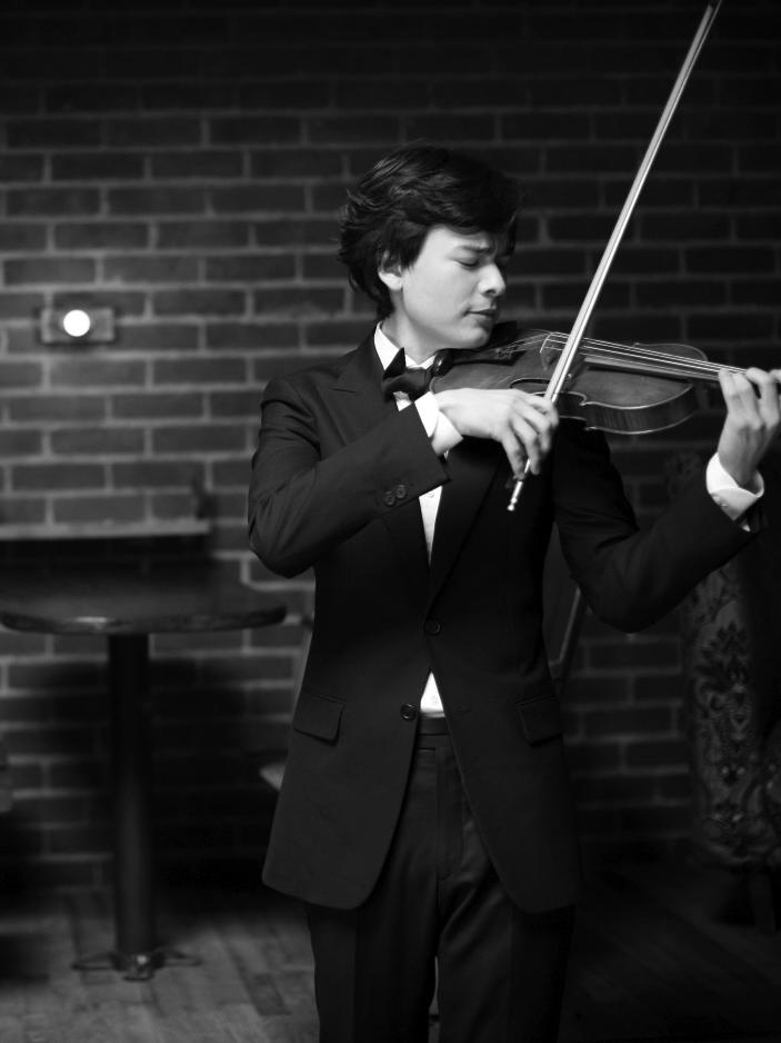Stefan Jackiw