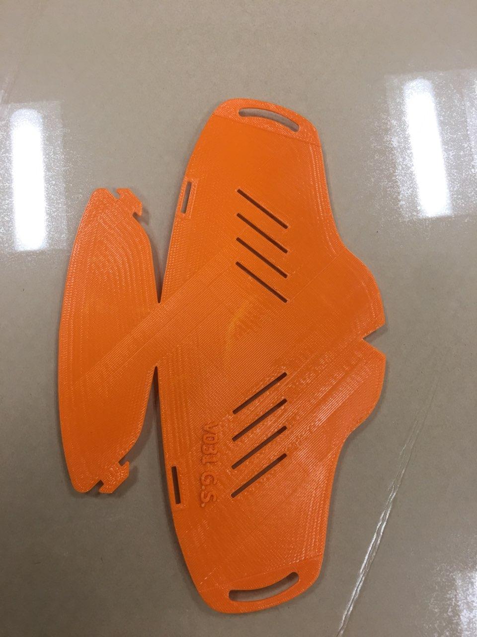 A flat 3D printed N95 mask shield