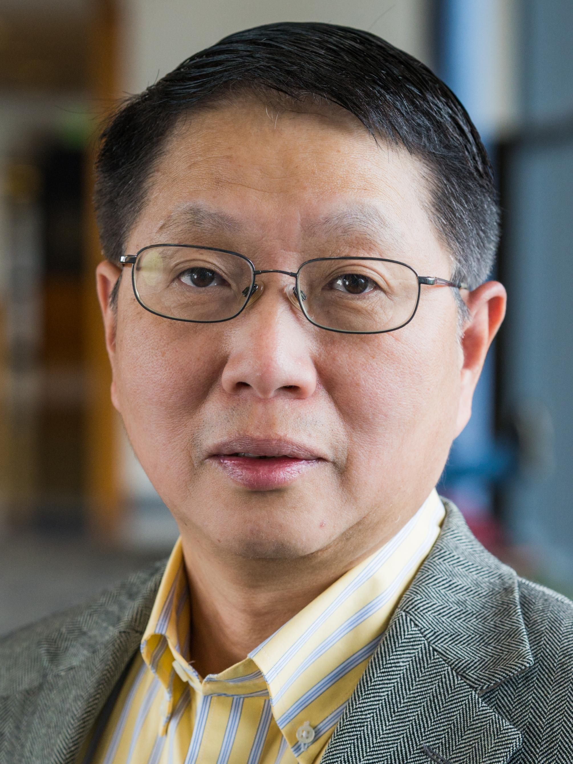 Yinong Yang