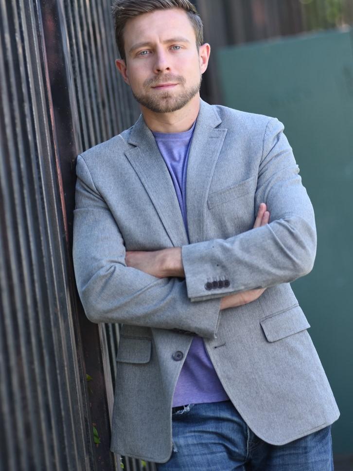 Headshot of Adam Yenser 