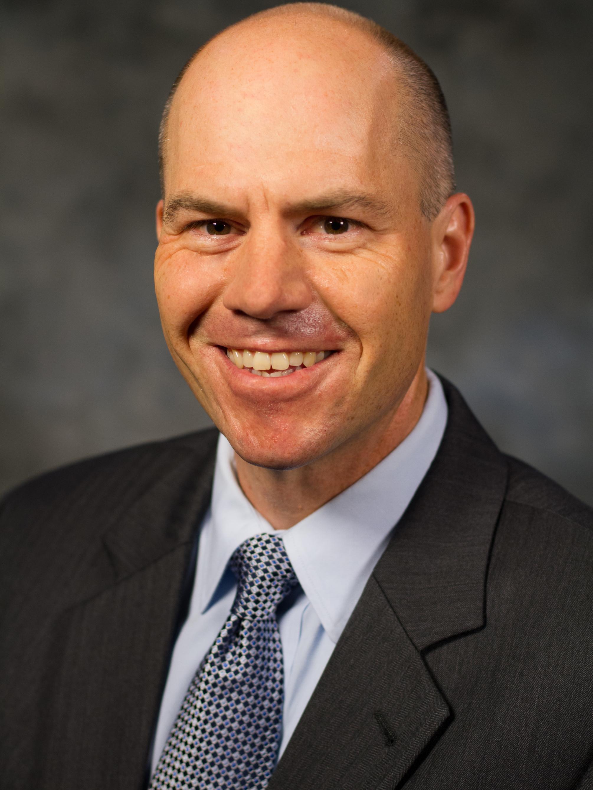 Dan Cahoy formal headshot