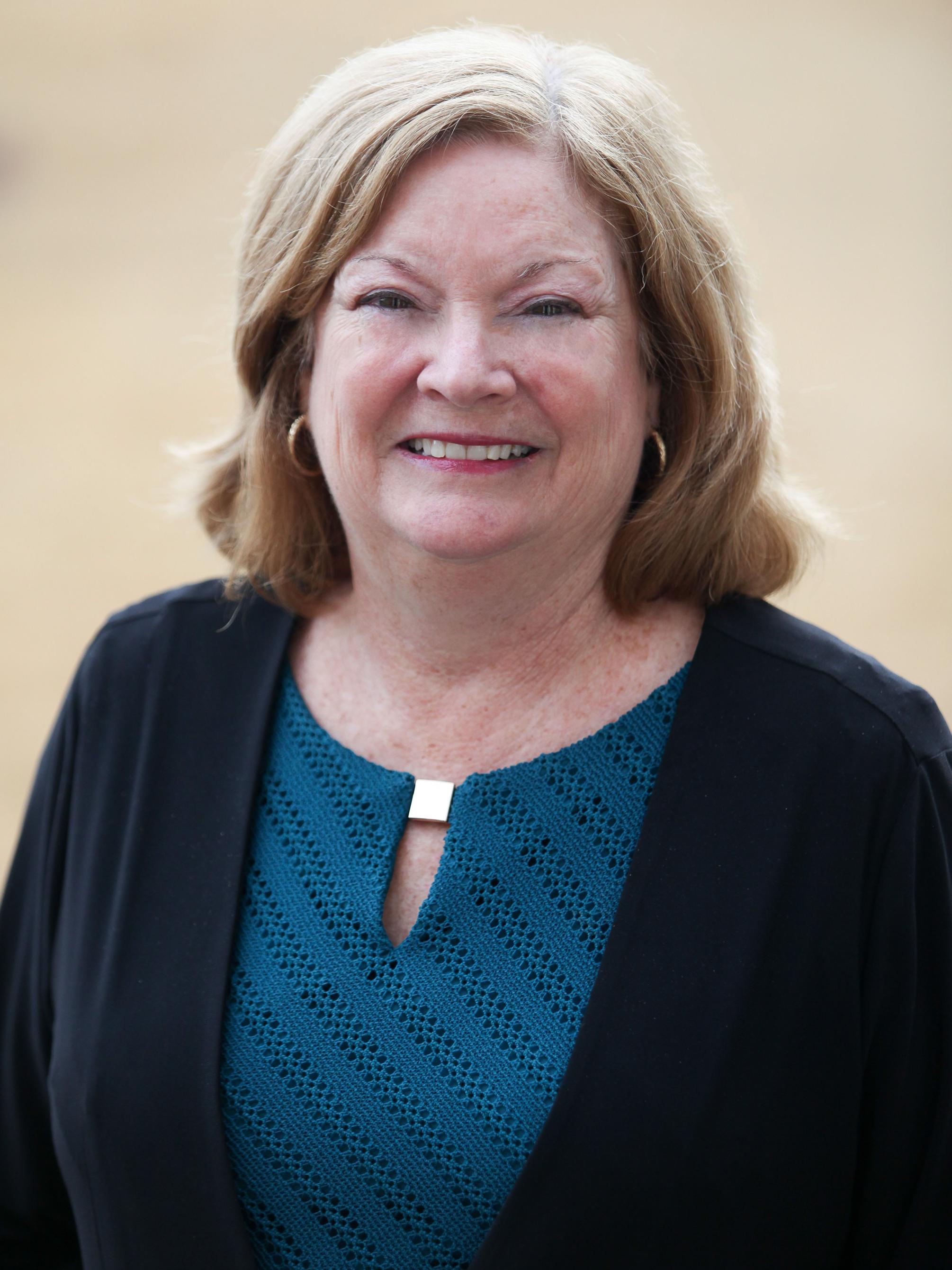 Headshot of Laurie Badzek. 