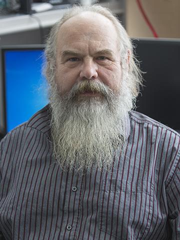 Santoro receives national award for contributions to online master's program
