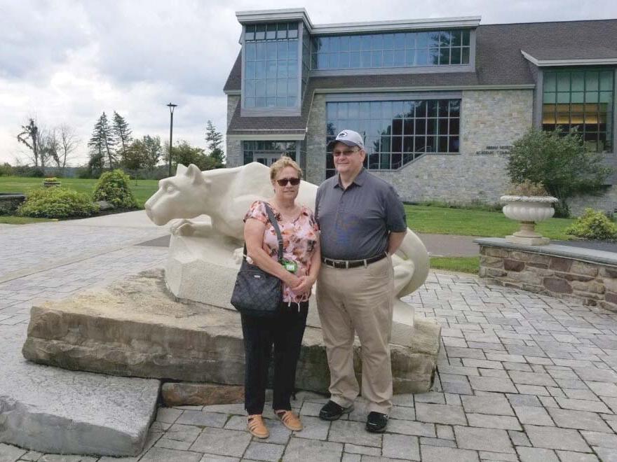 Judy and Ed Lucy at the Penn State Wilkes-Barre Nittany Lion shrine