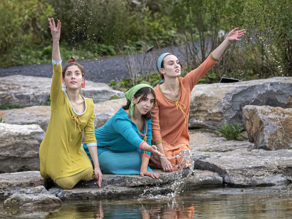 Cast of Penn State Centre Stage Metamorphoses