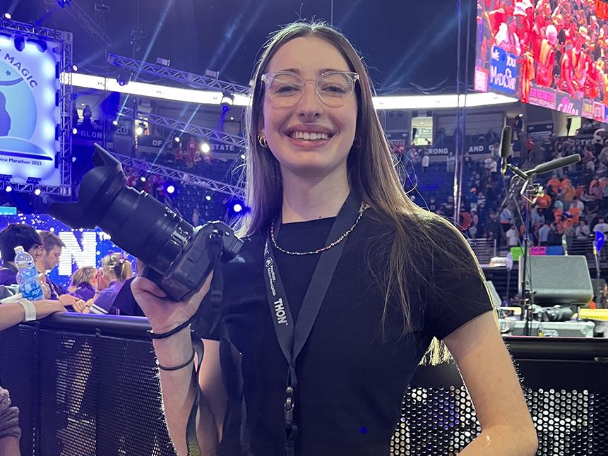 Abby Kachur portrait at THON