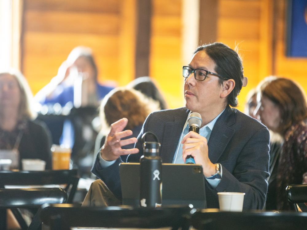External Advisory Board members discuss CTSI initiatives. 