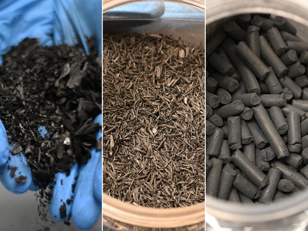 Particles of wood and rice husks seen in plastic container.