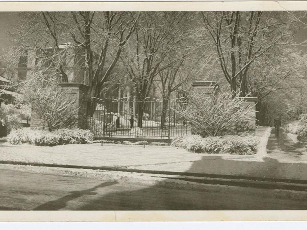 The Allen Street gates in the winter