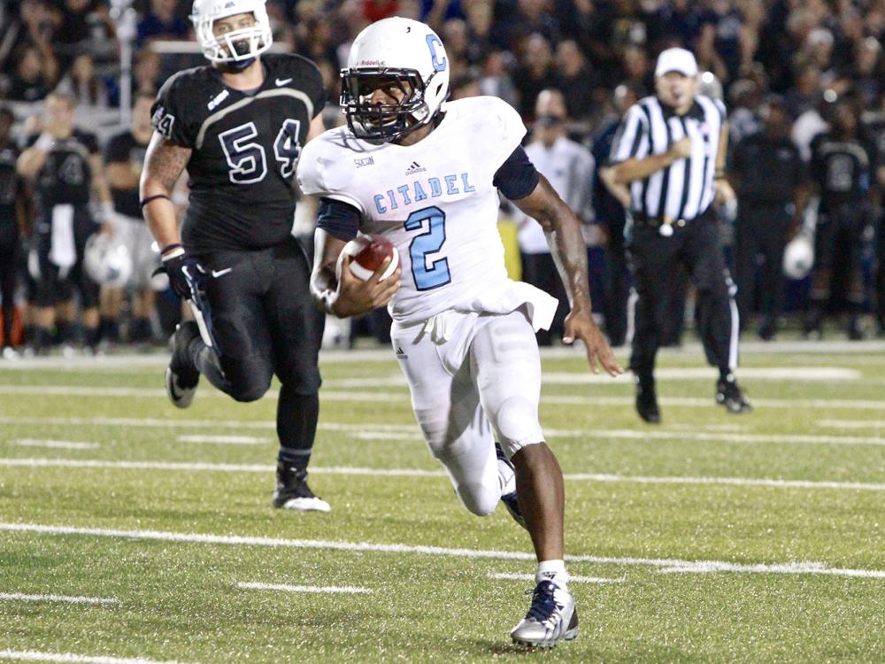 Ben Dupree playing football