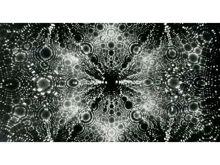 Black and white image of atoms seen in a field ion microscope