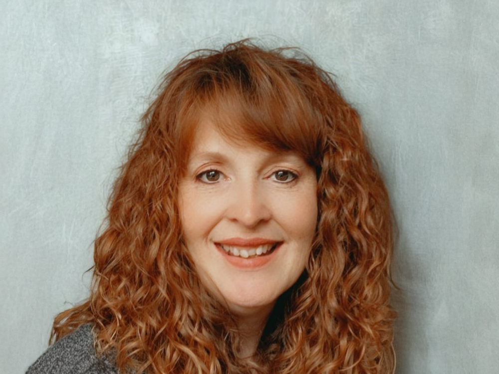 Colleen Lanzoni headshot