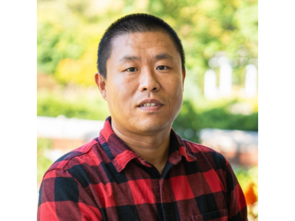 Headshot of Wenrui Hao