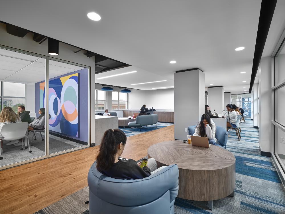 A variety of study and lounge spaces are offered throughout the third-floor space.