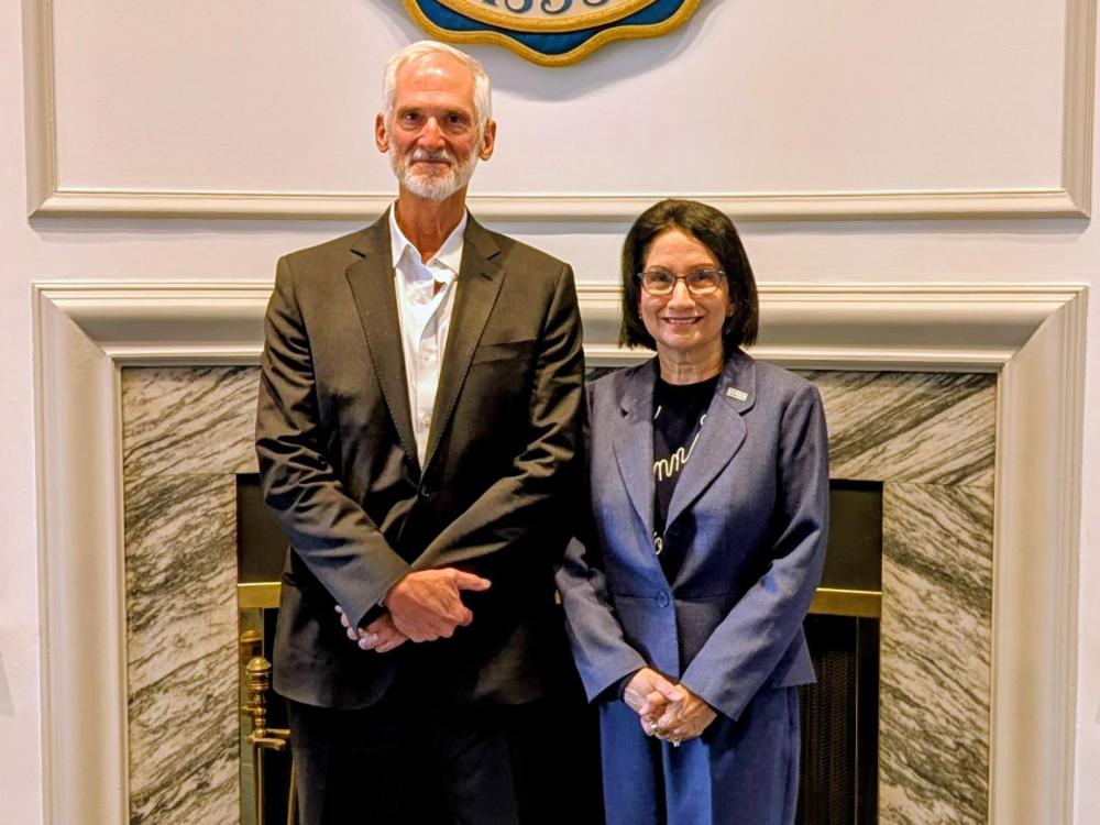 Jonathan Wolf and Neeli Bendapudi