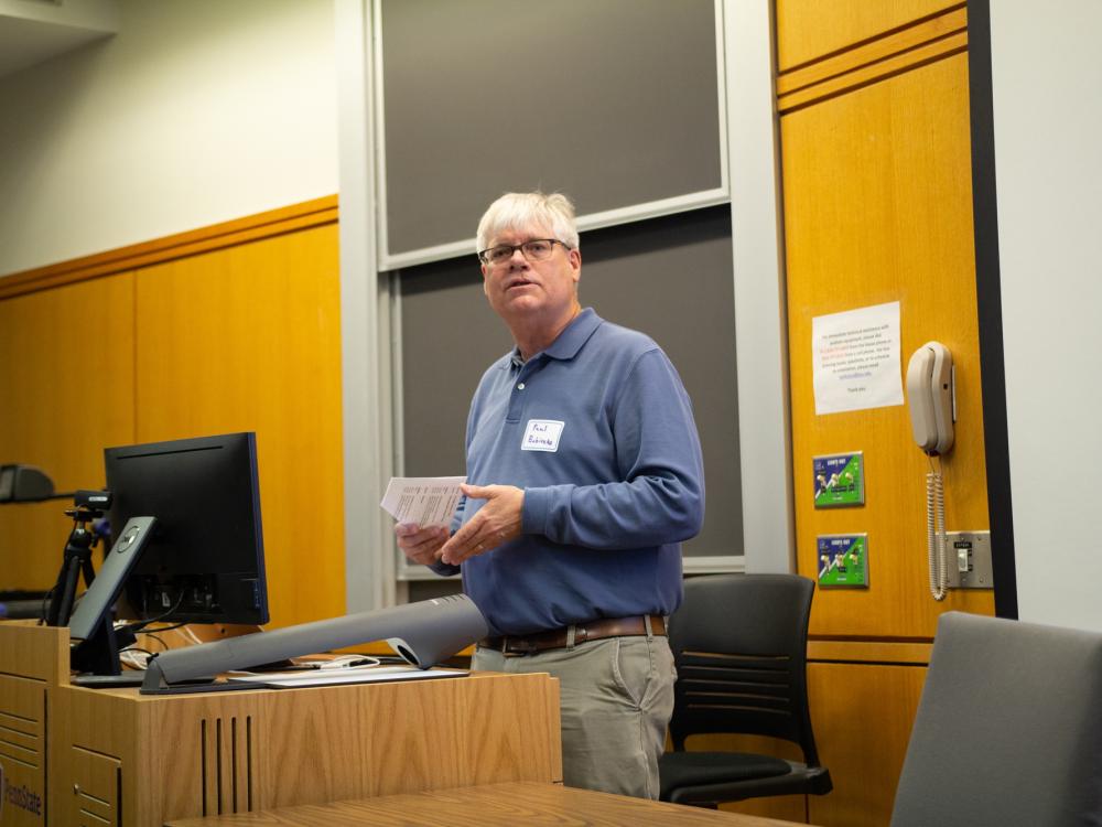 Paul Babitzke presenting at the RNA Symposium.