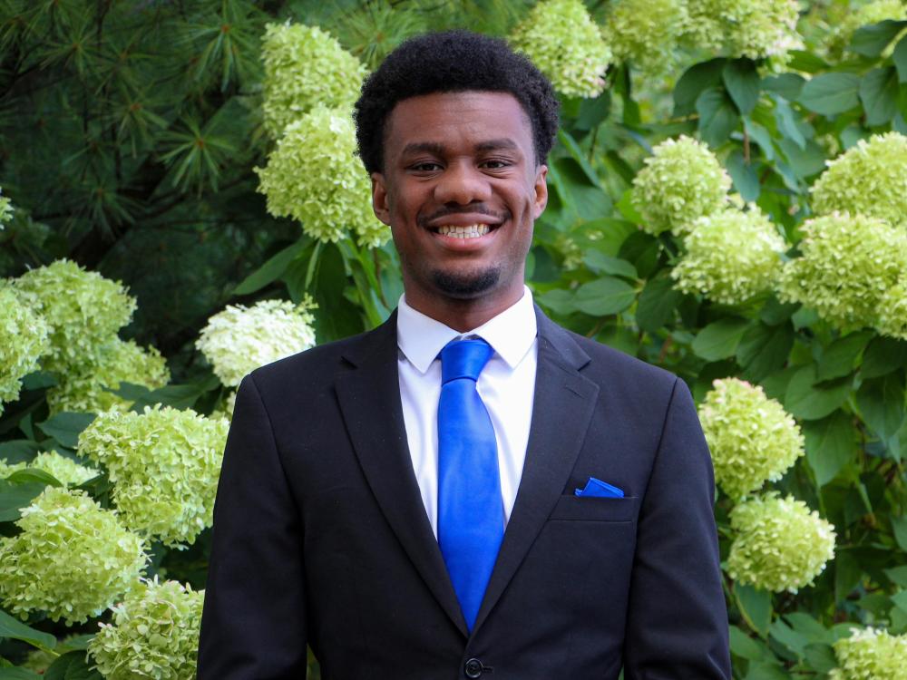 A 2026 Patti Grace Smith Fellow poses for a headshot.