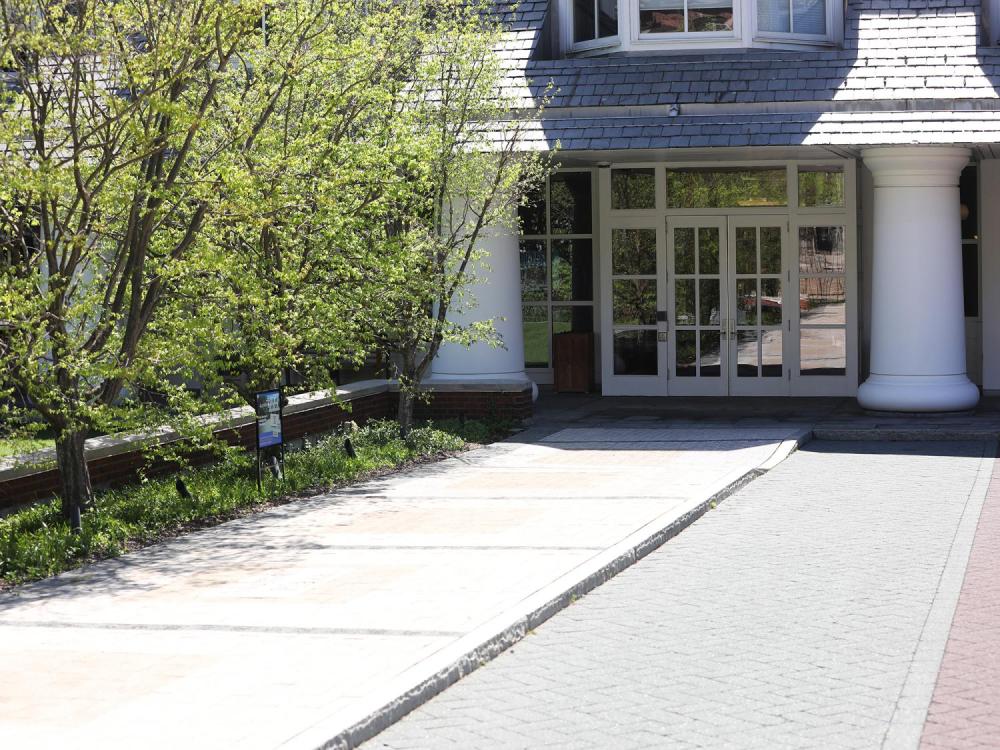 Alumni Plaza walkway in front of Alumni Center