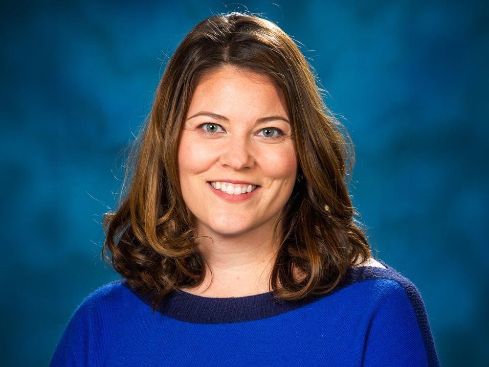 Head shot of Holly Ryan