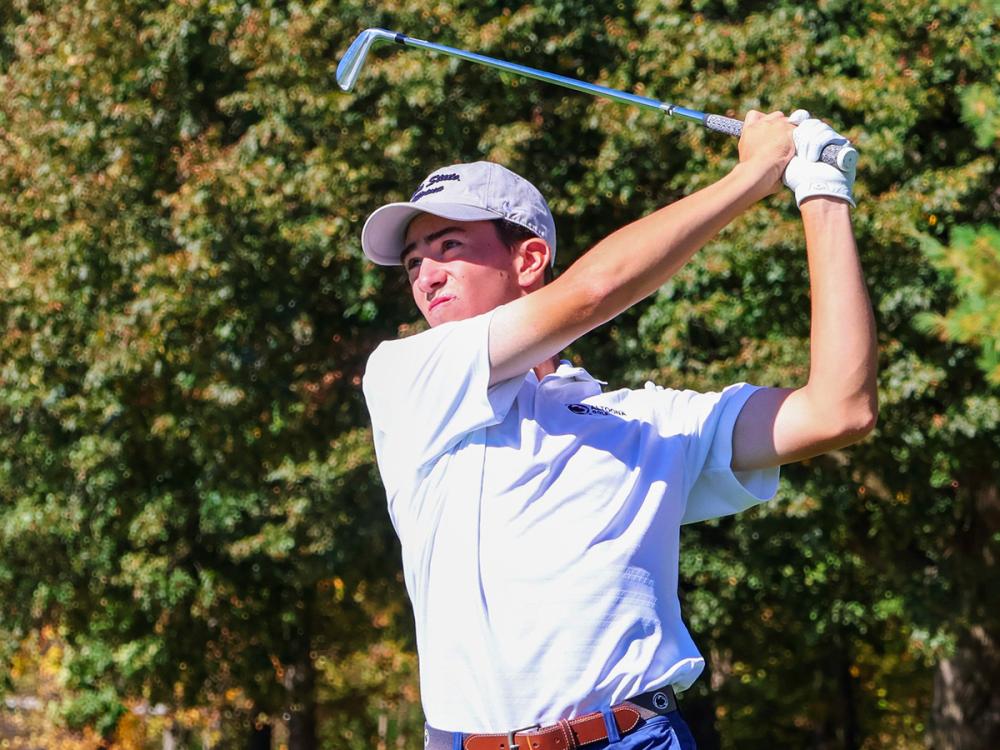 Andrew Bruce playing golf