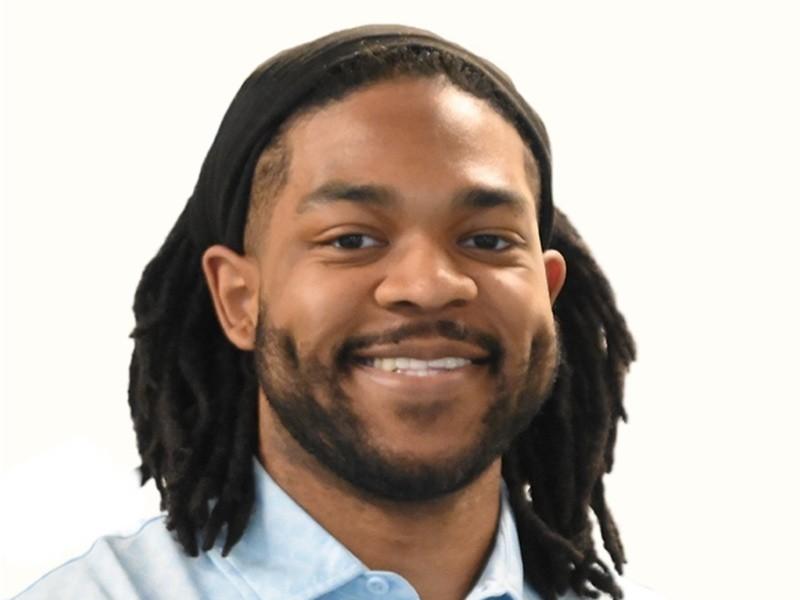 Head shot of Bo Gray