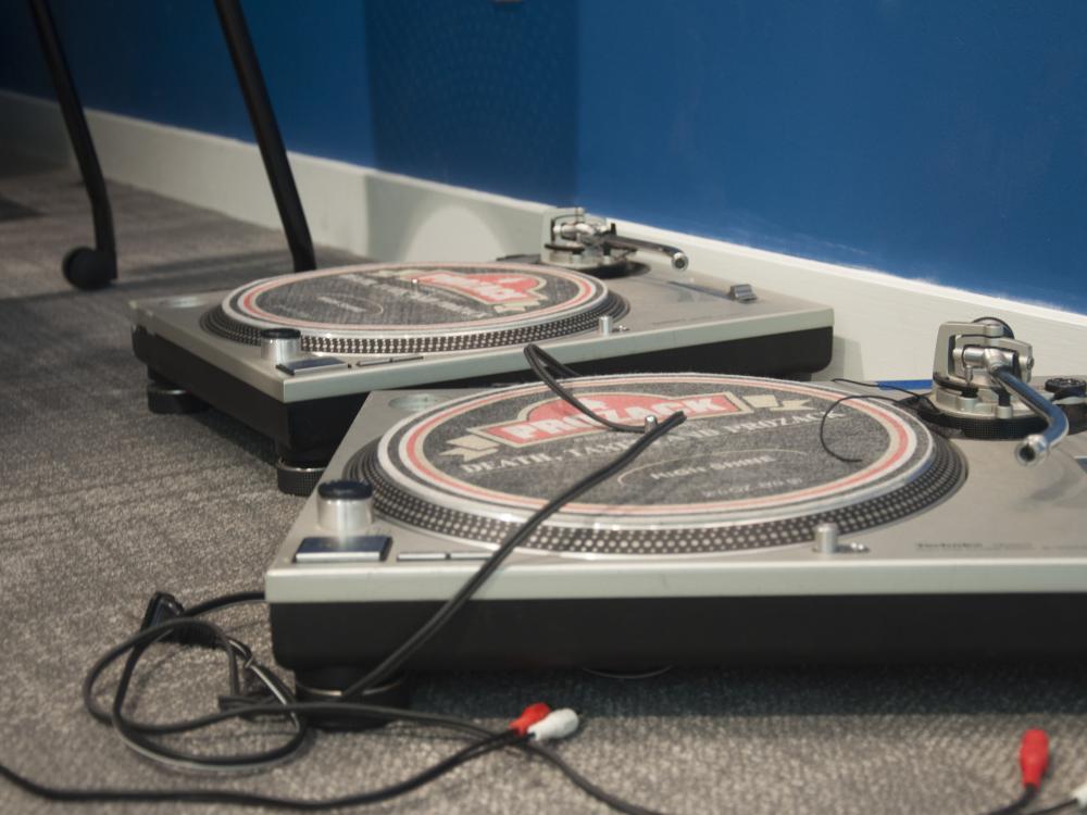 Record players at the Lion 90.7 FM