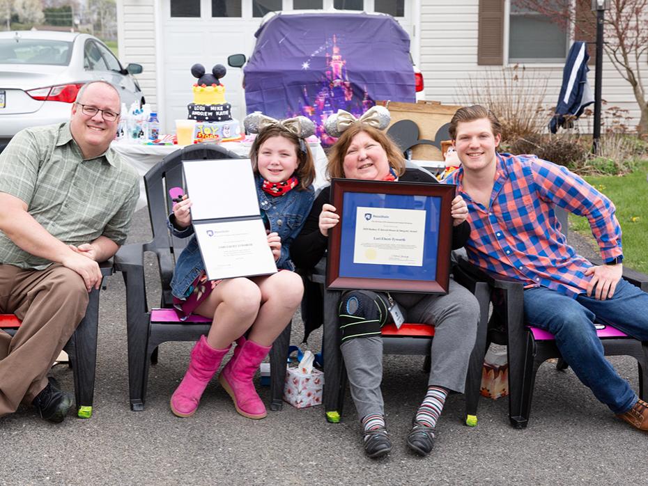 Lori Ebert-Tyworth and her family