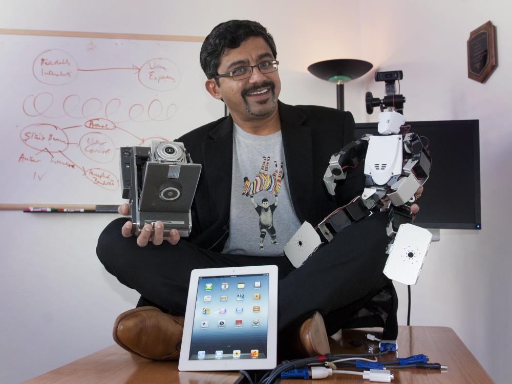 Shyram Sundar displaying cool technology