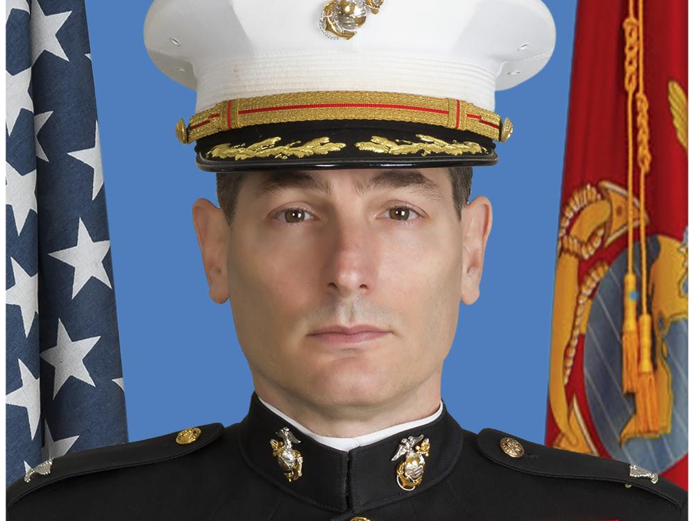 Headshot of Colonel Jeffery Lipson in dress uniform