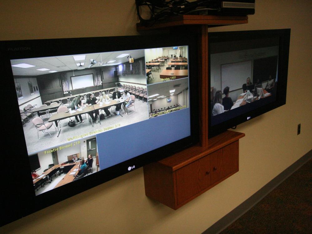 Videoconferencing equipment for the virtual journal clubs.