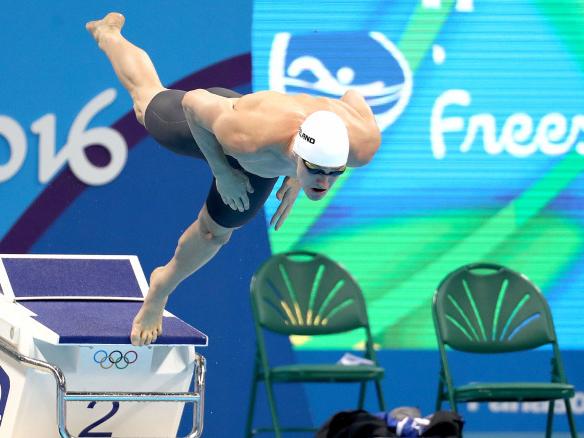 Ryan jumps off starting block