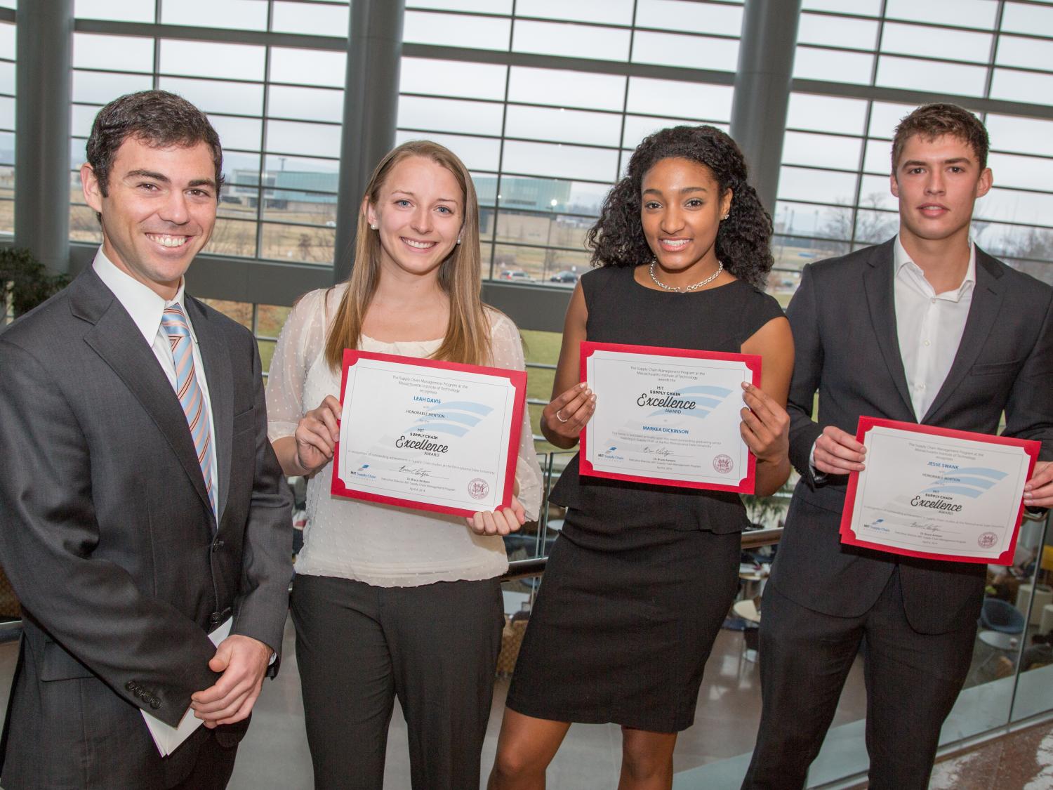 2014 MIT Supply Chain Excellence Award winners pose with their certificates