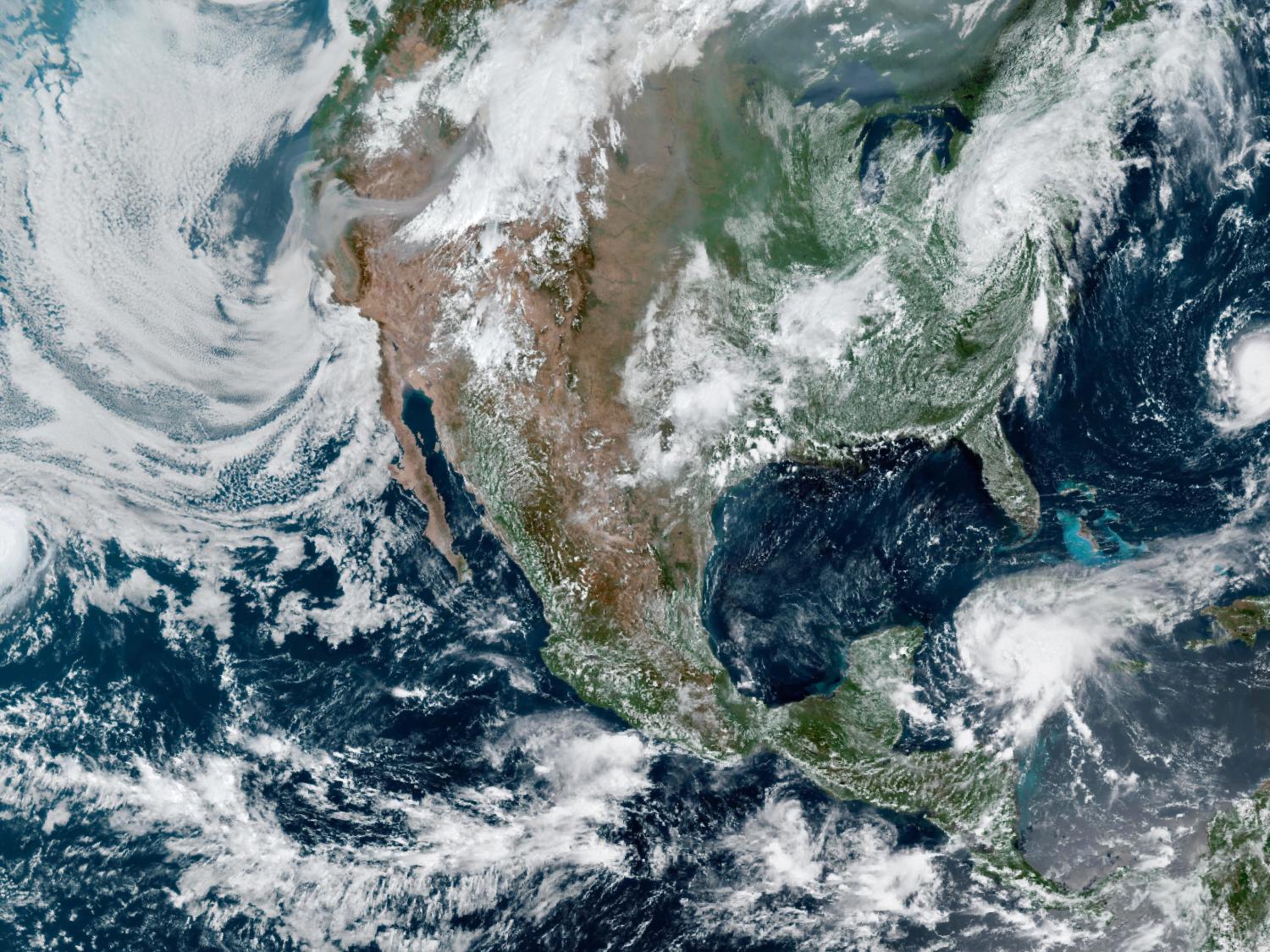 Satellite image of storms of North America 