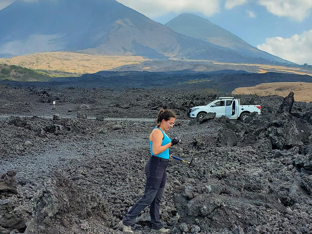 Judit Gonzalez-Santana at Pacaya volcano