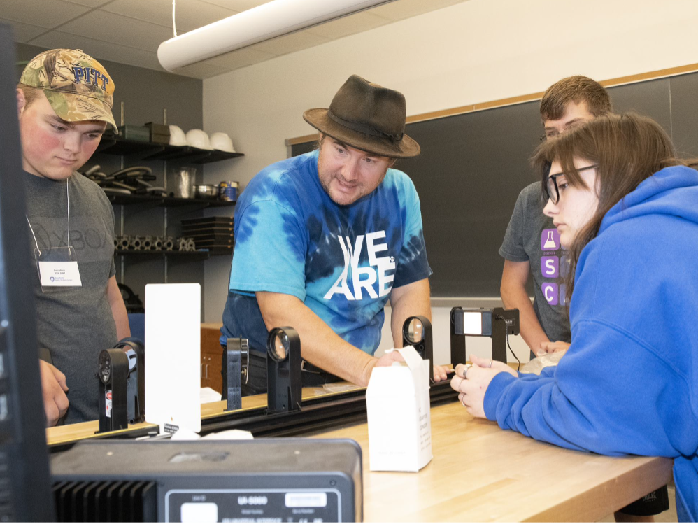 Professor Douglas Rutledge leads a STEM camp 