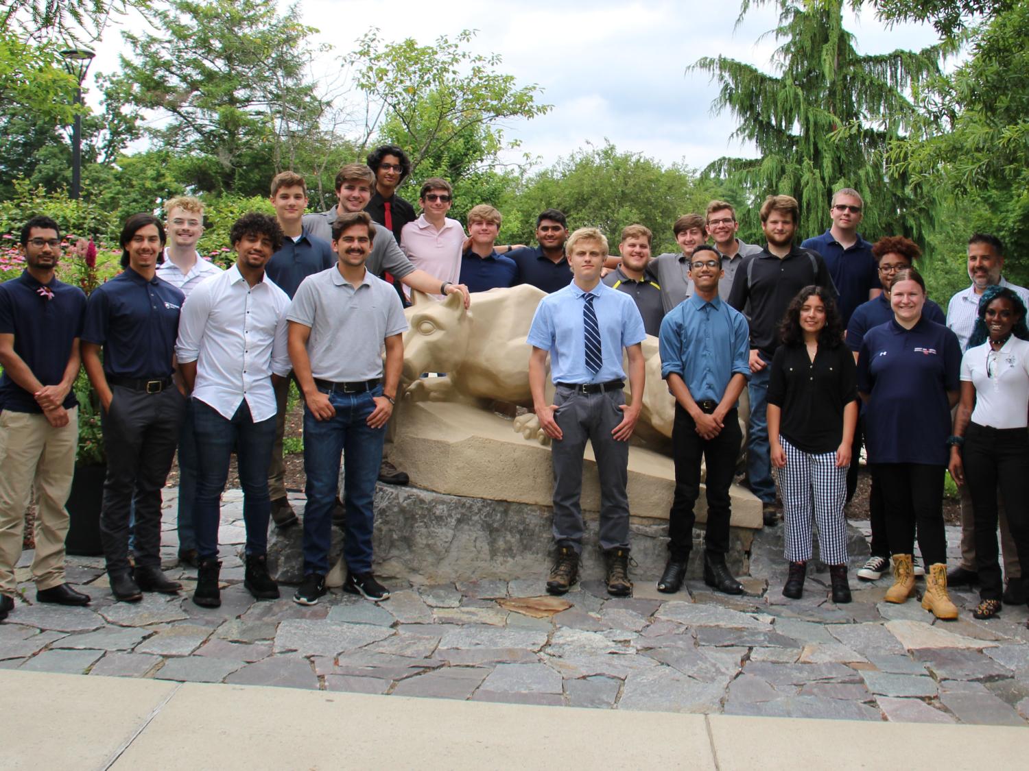 Engineering Ahead students