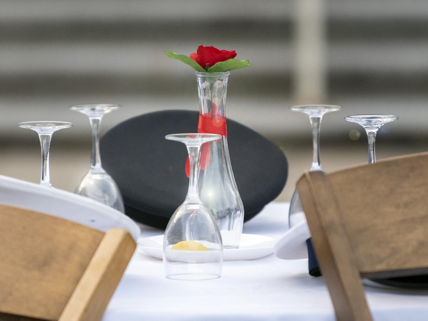 rose at center of missing man table