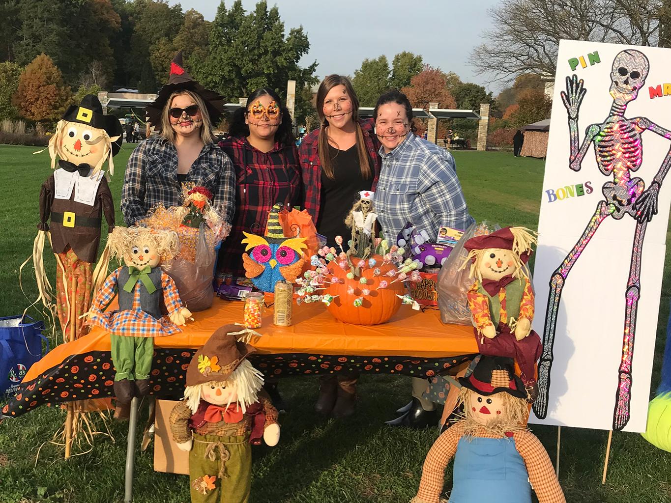 group of faculty, staff and students at Fall Fest
