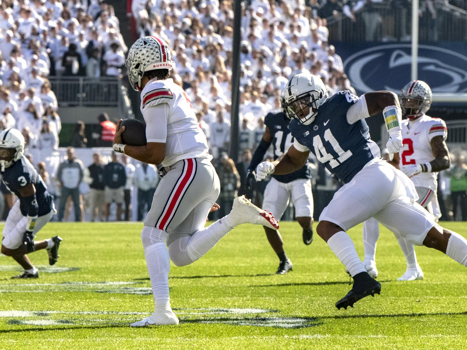 King chasing Stroud