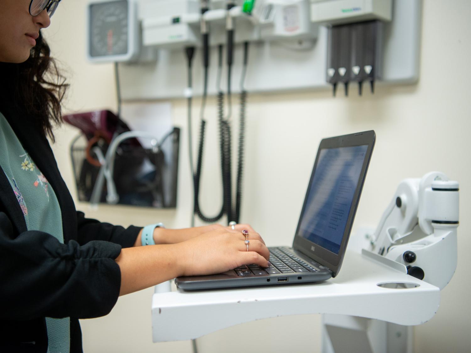 Pennsylvania College of Technology’s School of Nursing and Health Sciences is offering a new concurrent enrollment program for students to begin taking courses in three bachelor’s degree-completion majors while still pursuing health care-related associate degrees.