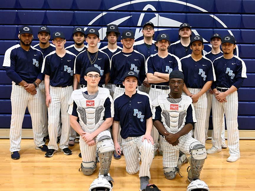A group photo of the baseball team