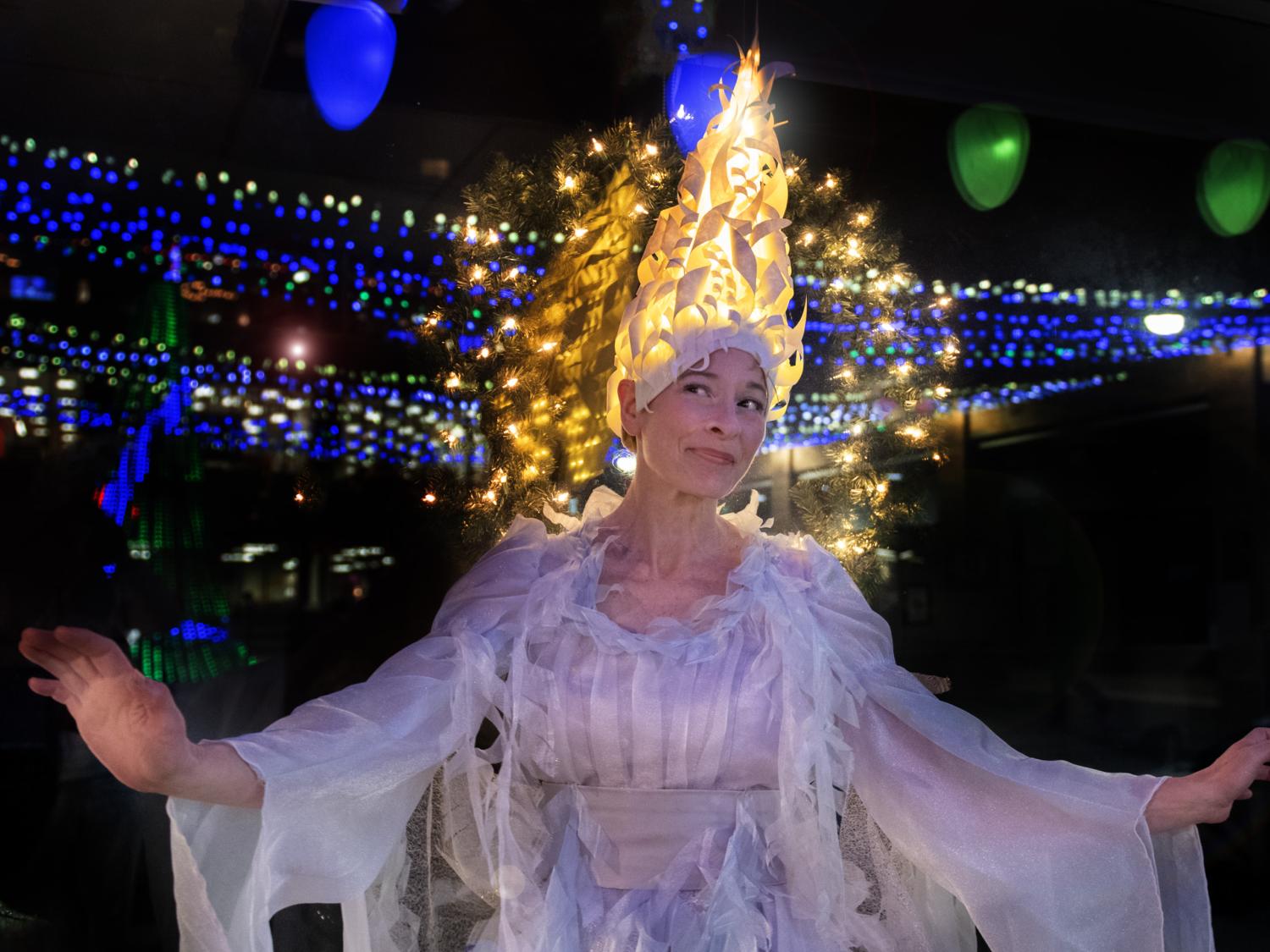 Jenny Lamb as Ghost of Christmas past
