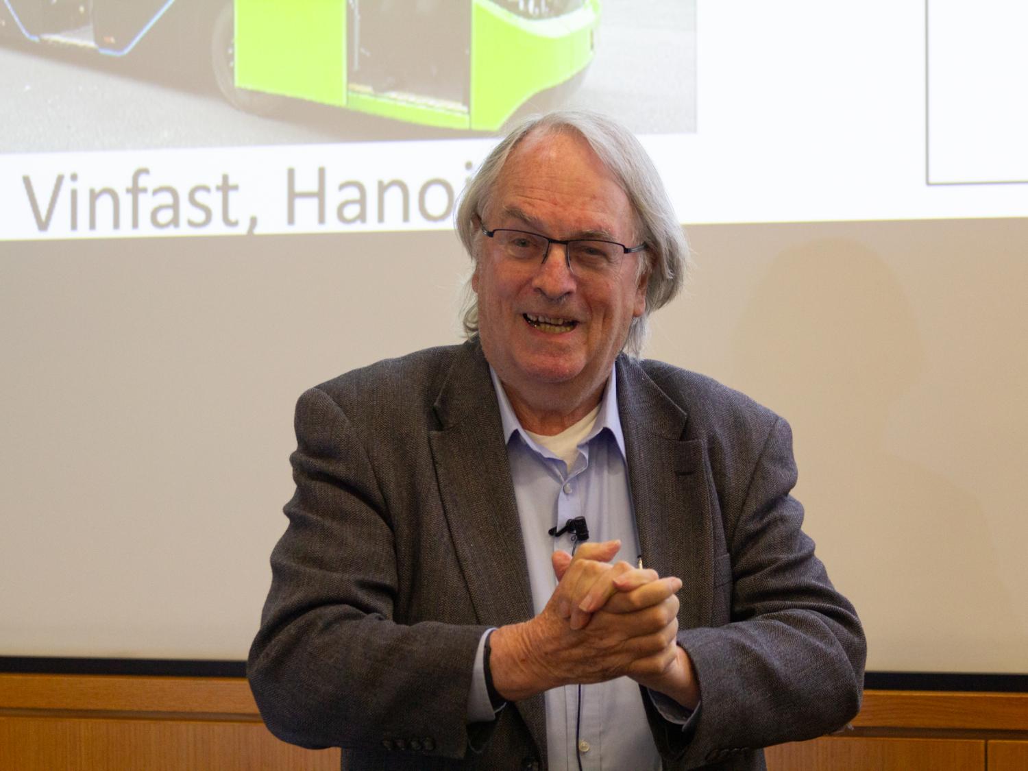 Stan Whittingham presenting at the Allcock Group Alumni Lecture 