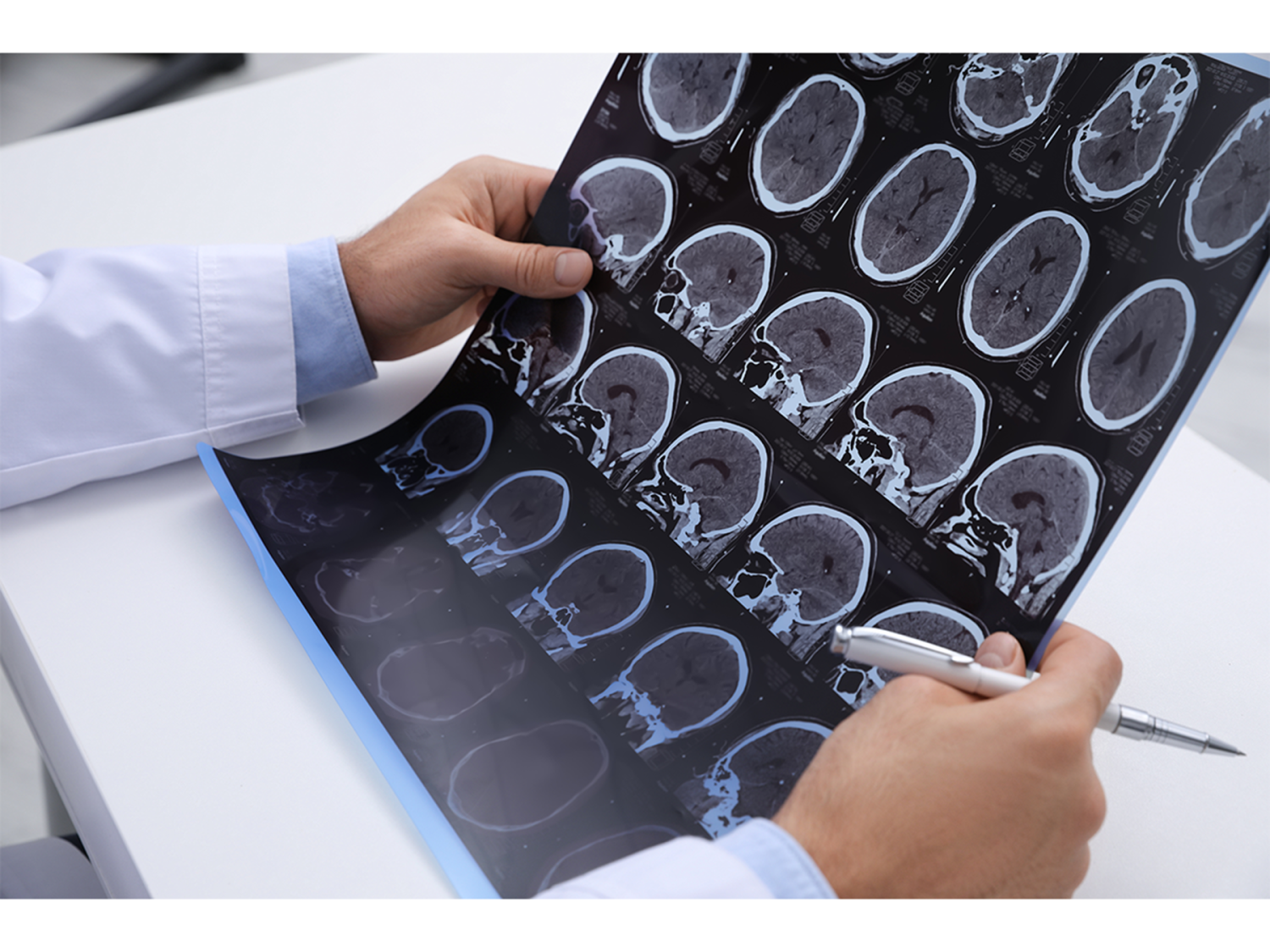 psu.edu - Christine Yu - How AI is integrated into clinical workflow lowers medical liability perception | Penn State University