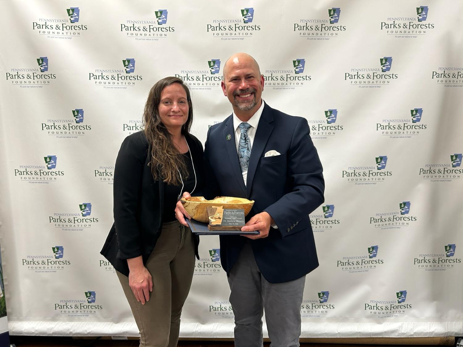 psu.edu - Tony Picardi - Recreation, park and tourism management faculty receives award for research | Penn State University