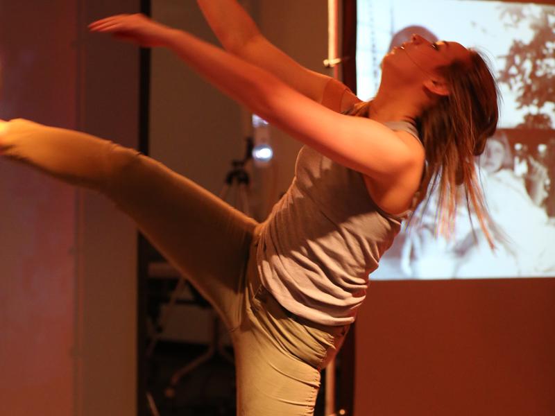 Dancer dancing to a Michele Dunleavy choreographed performance.