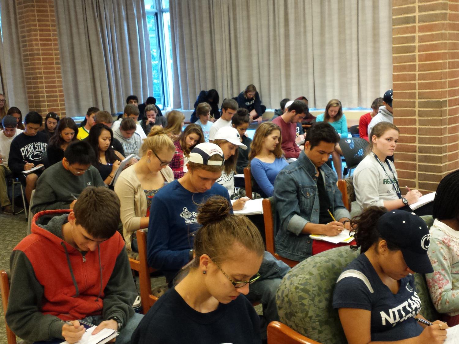Students attending the "Study Smarter, Not Harder" workshop during the Fall 2014 semester.
