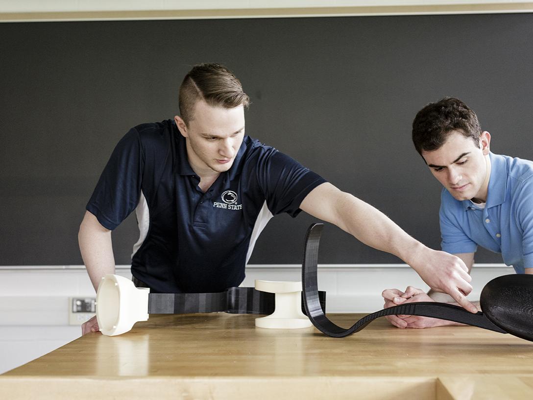 students with prosthetic leg 